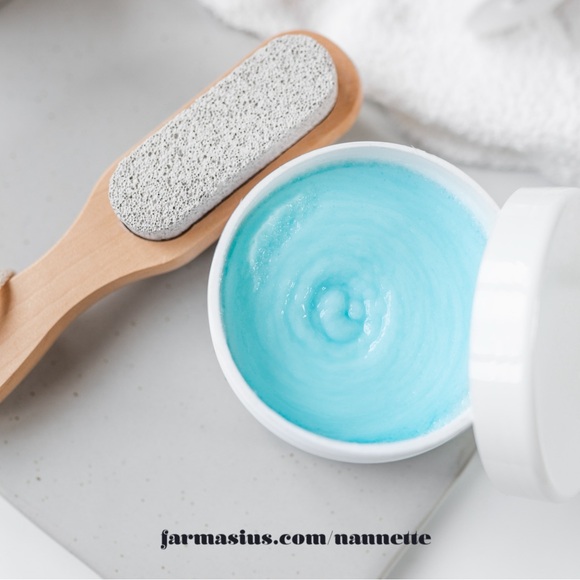 NEW Dr. C. Tuna Peeling Sea Salt for Hand & Foot - Picture 2 of 8